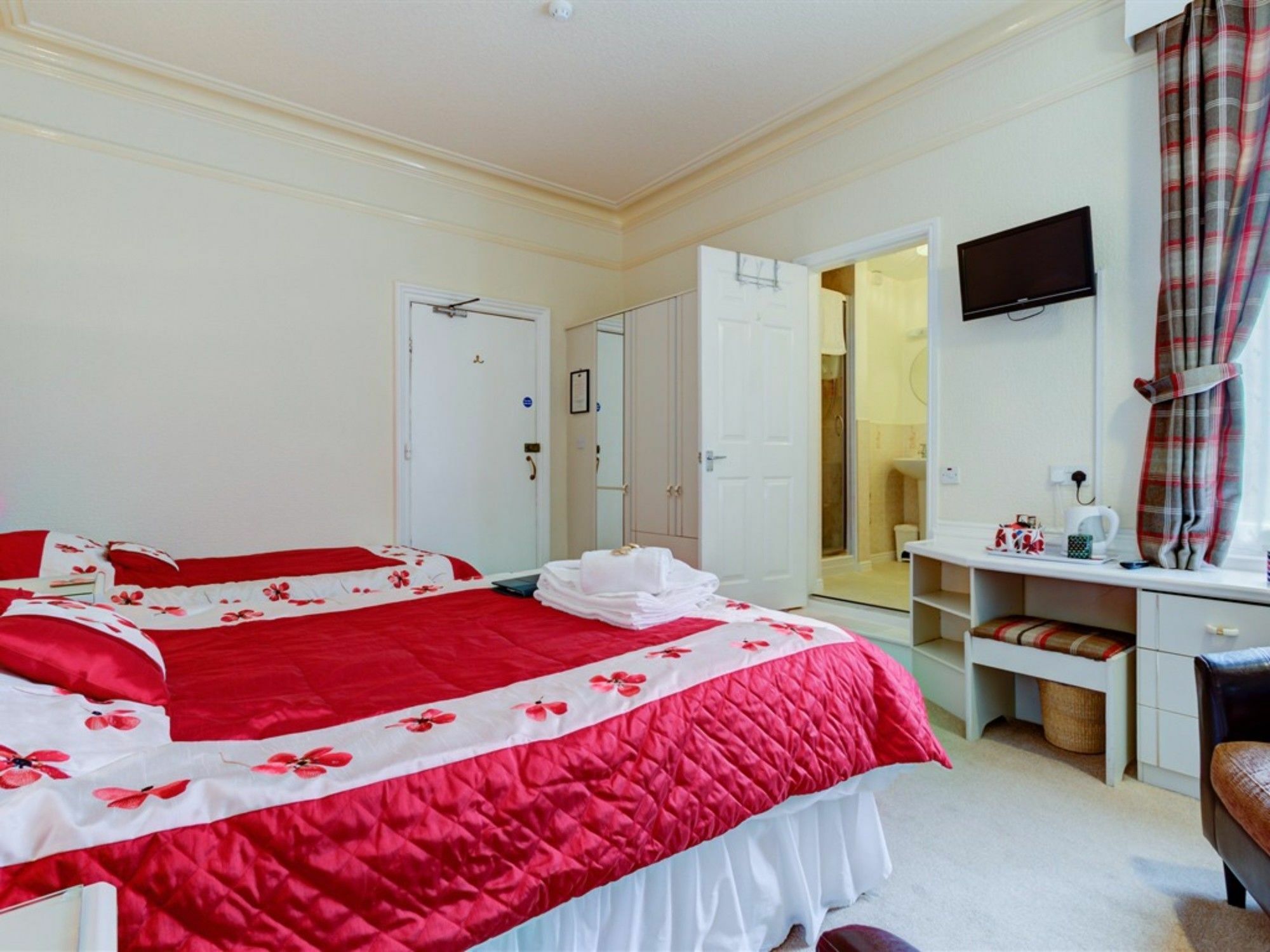 Hotel The Cavendish Scarborough Esterno foto